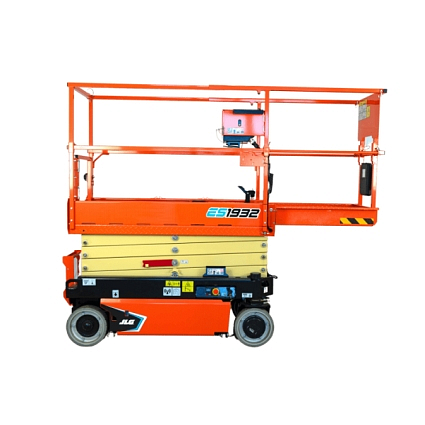 Schaarhoogwerker 7.80 meter w/h   0.81 m breed 230 kg – afbeelding 3 van 3